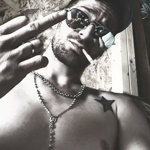 Meet your Posher, Christopher